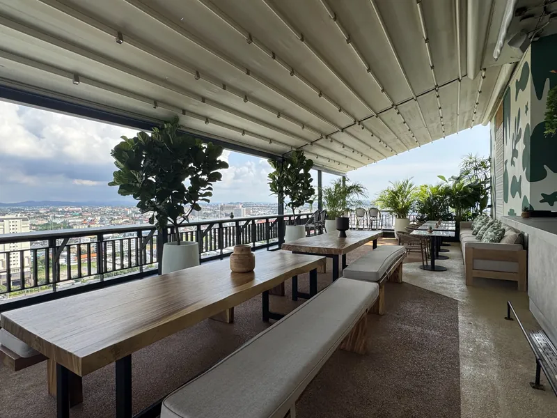 BARBÙ - Rooftop Restaurant & Bar in Pattaya в Паттайе — фото 13