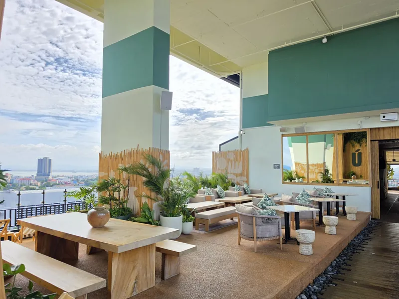 BARBÙ - Rooftop Restaurant & Bar in Pattaya в Паттайе — фото 6