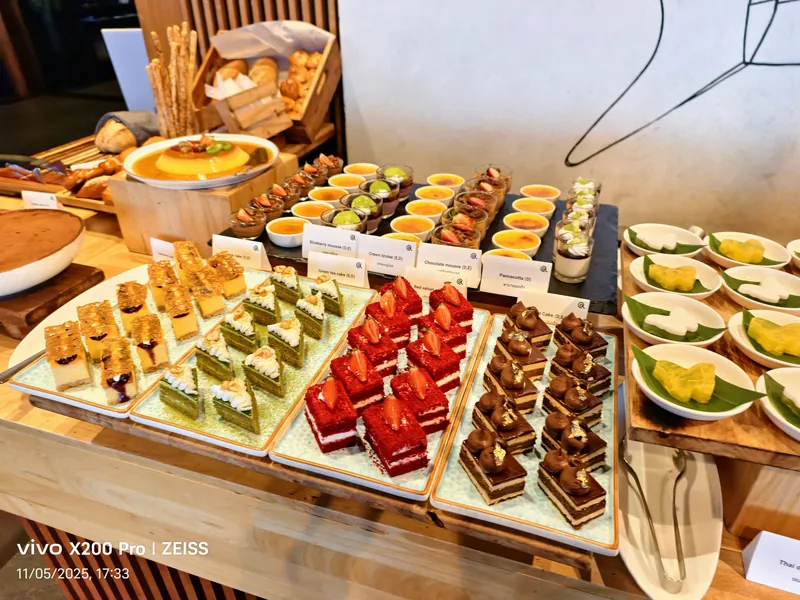Big Fish - Seafood Buffet Pattaya в Паттайе — фото 16