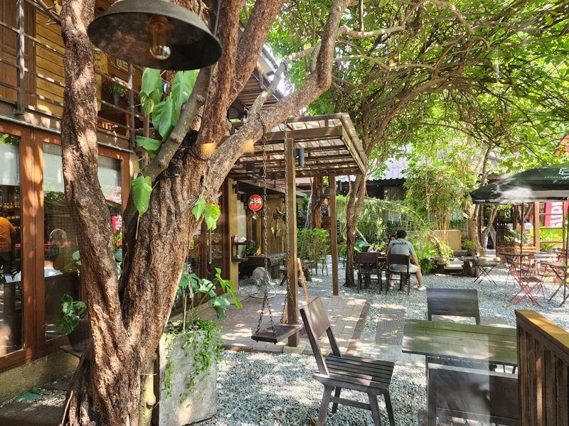 Backstreet House Pattaya в Паттайе — фото 9