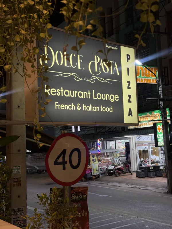 Dolce Pasta Restaurant в Паттайе — фото 15
