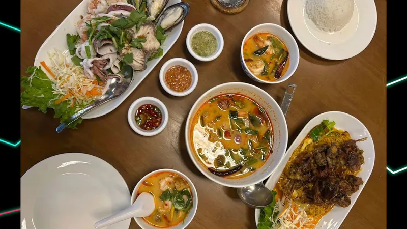 Khun Mae Seafood Kitchen Pattaya в Паттайе — фото 14