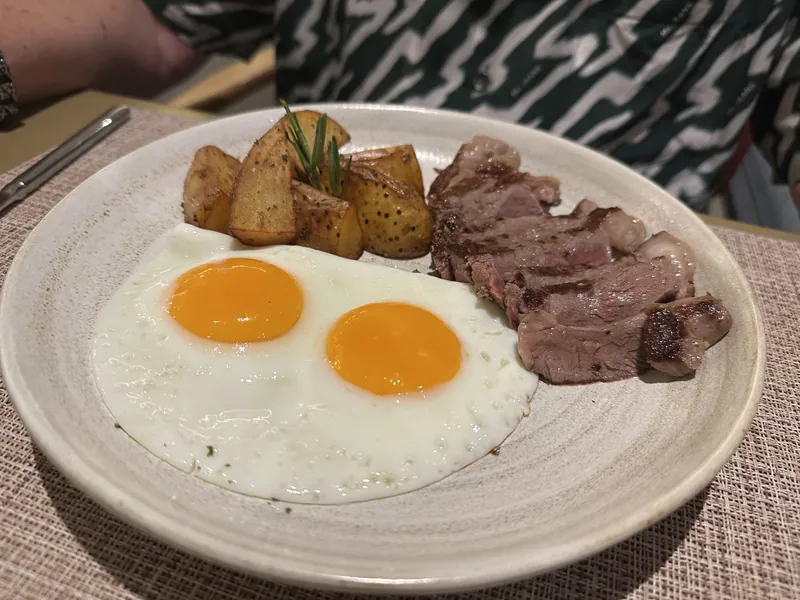 Lucus Restaurant в Паттайе — фото 10