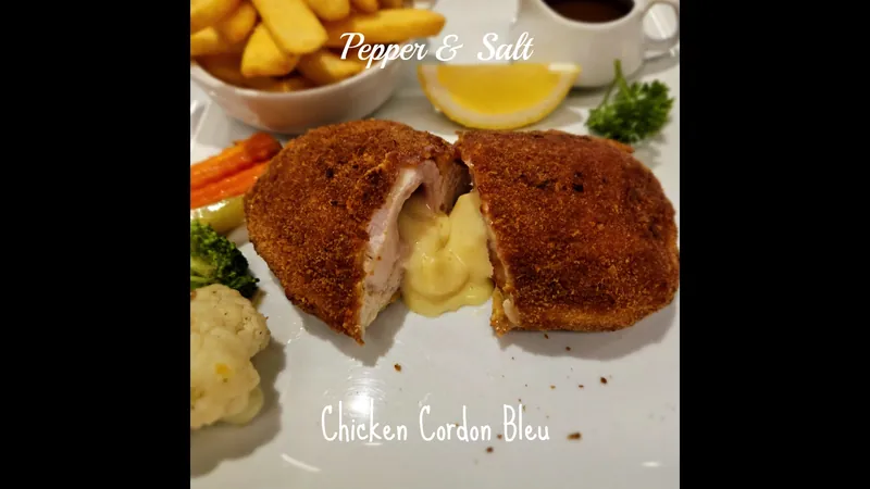 Pepper & Salt Pattaya в Паттайе — фото 2