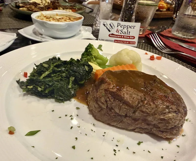Pepper & Salt Pattaya в Паттайе — фото 4