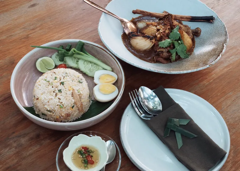 Sandee Homey Thai Restaurant в Паттайе — фото 11