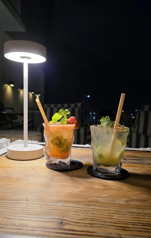 Skybar Summer Club - Pattaya Restaurant and Rooftop Bar в Паттайе — фото 11
