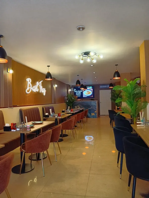Thai Basil Restaurant (Halal) в Паттайе — фото 8