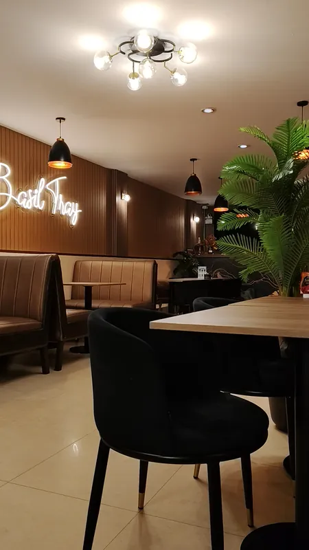 Thai Basil Restaurant (Halal) в Паттайе — фото 2