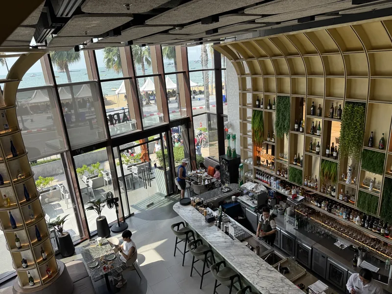 The Market Pattaya Bistro & Grill в Паттайе — фото 5