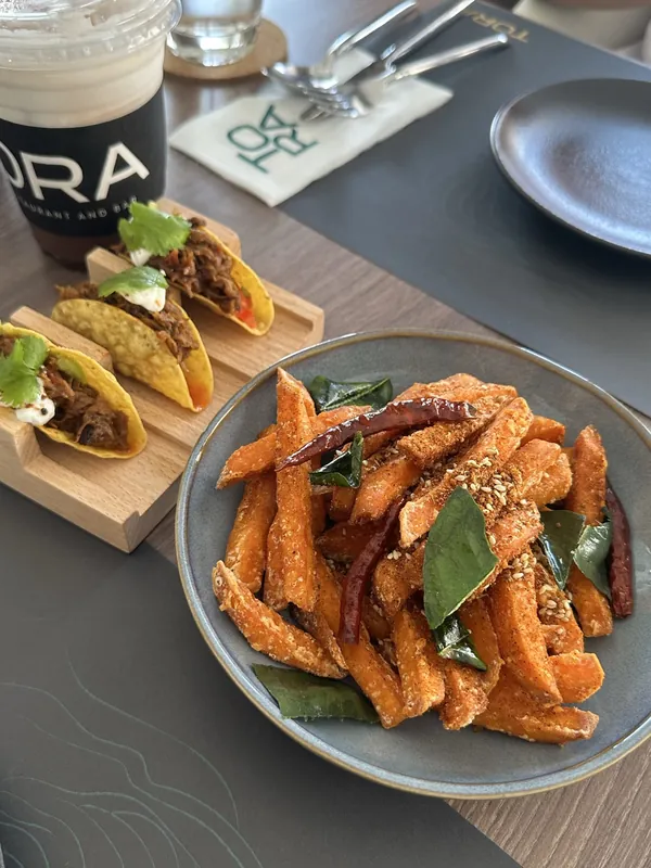Tora Tapas Restaurant and Bar, North Pattaya в Паттайе — фото 10