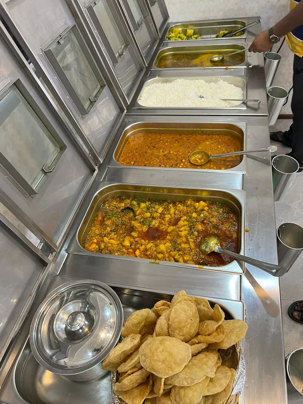 Tulsi Lala Raghuvanshi Restaurant Pattaya в Паттайе — фото 9