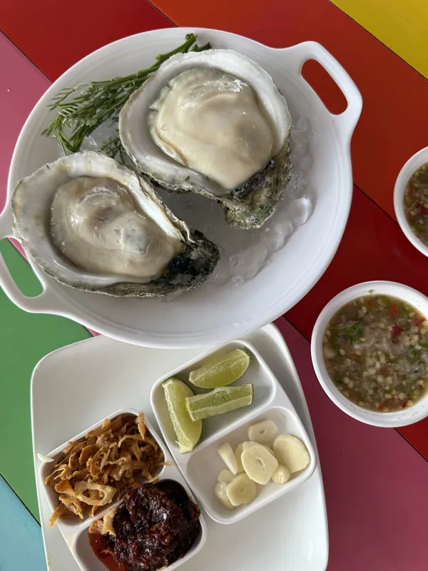 View D Seafood Naklua By Da-Te วิวดี ซีฟู้ด นาเกลือ บายดาเต้ в Паттайе — фото 4