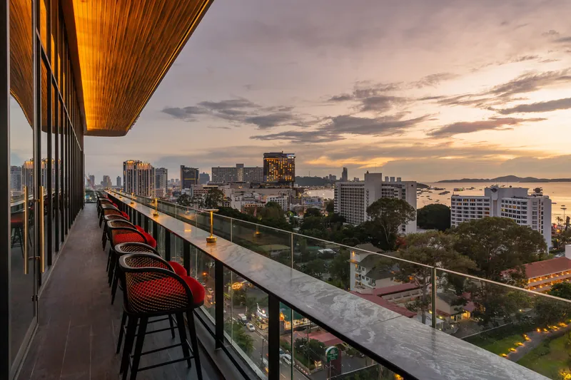 Yítóng Chinese Restaurant & Sky Bar в Паттайе — фото 7